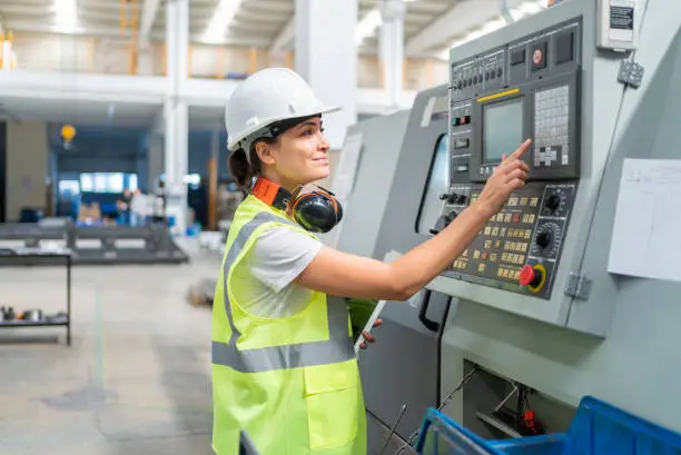 opérateurs de production roumains